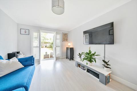 Flat 5, Balmoral Court, 35 The Avenue, Beckenham, BR3 5GB