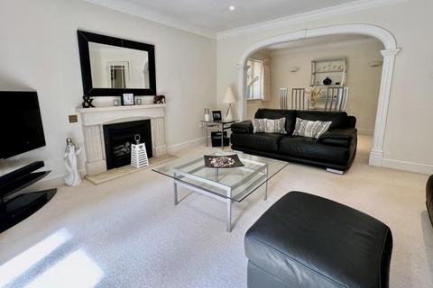 4 Emerald Close, Ashley Heath, Ringwood, BH24 2EW