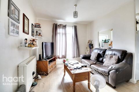 1 bedroom apartment for sale, Lanham Place, Basildon