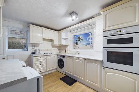 3 bedroom end of terrace house for sale, Ash Road, Tilehurst, Reading, Berkshire, RG30