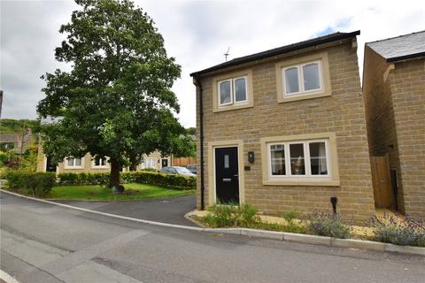 3 bedroom detached house for sale, The Shaw, Glossop, Derbyshire, SK13