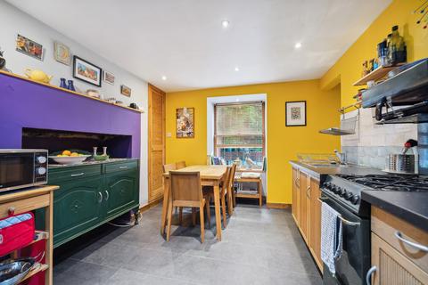 72 Albert Road, Glasgow, G42 8DW