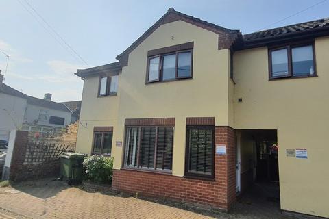 2 bedroom ground floor flat to rent, Swan Lane, Harleston