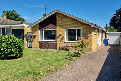 2 bedroom detached bungalow for sale, Old Orchard Close, Halesworth