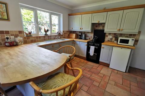 Helios Cottage School Lane, Fressingfield, Eye, IP21 5RU