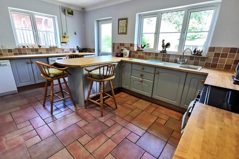 Helios Cottage School Lane, Fressingfield, Eye, IP21 5RU
