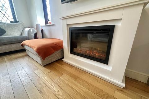 18 Linacres, Luton, LU4 9XP