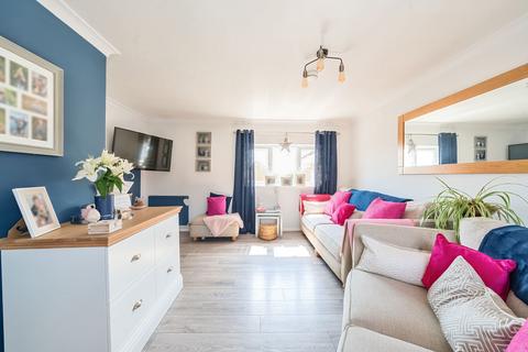 4 bedroom end of terrace house for sale, Stratton Heights, Cirencester, Gloucestershire, GL7