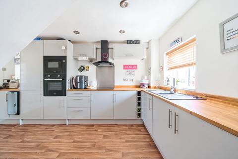 4 bedroom end of terrace house for sale, Stratton Heights, Cirencester, Gloucestershire, GL7