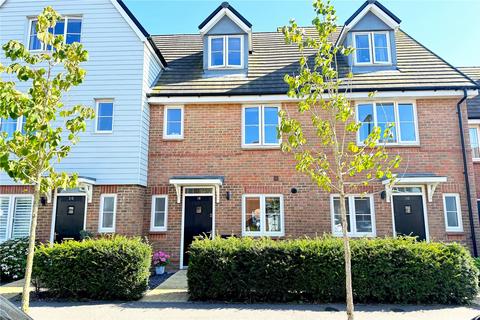 3 bedroom terraced house for sale, Verbena Drive, Angmering, West Sussex