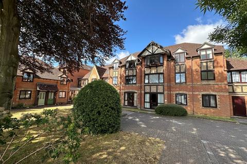 2 bedroom retirement property for sale, Sylvaner Court, Basing stoke RG21