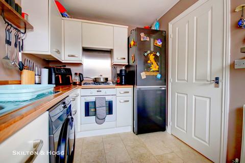 31 Althorp Close, Daventry, NN11 8BB