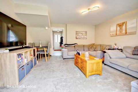 31 Althorp Close, Daventry, NN11 8BB