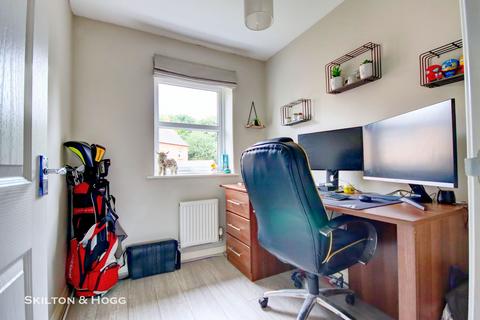 31 Althorp Close, Daventry, NN11 8BB