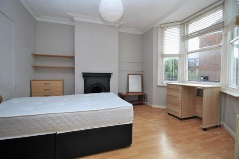 4 bedroom terraced house for sale, Hastings Road, Brighton