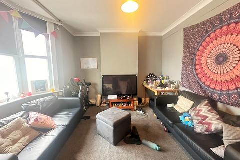 4 bedroom terraced house for sale, Hollingdean Road, Brighton