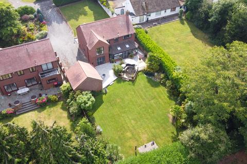 4 bedroom detached house for sale, South Street, Atherstone