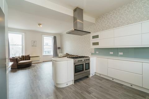 5 bedroom maisonette to rent, Union Street, Aberdeen