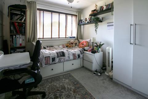 4 Willow Close, Colnbrook, Slough, SL3 0LF