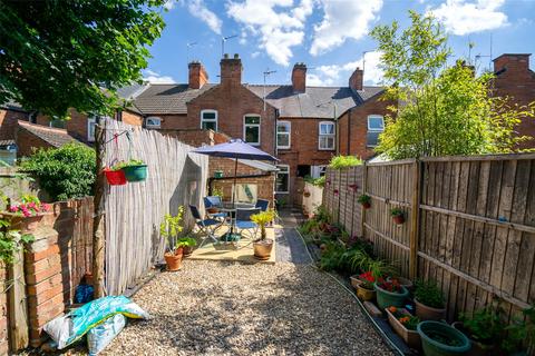 3 bedroom terraced house for sale, Avenue Road Extension, Leicester LE2