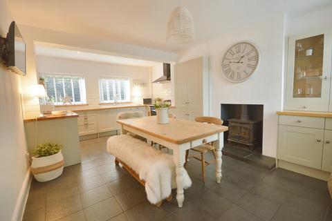 undefined, Fulstow, Louth LN11 0XG