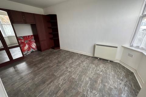 undefined, Middle Street, Portslade BN41