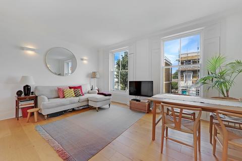 31d Richborne Terrace, London, SW8 1AS