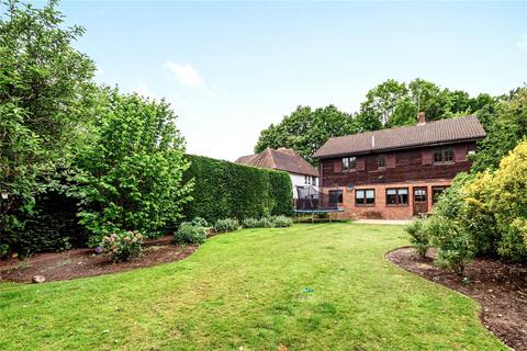 4 bedroom detached house for sale, Drakes Close, Esher, KT10