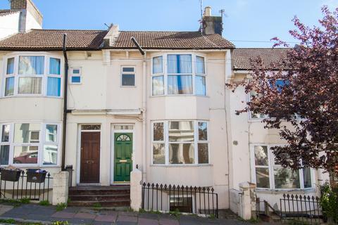 4 bedroom terraced house to rent, Newmarket Road, Brighton BN2