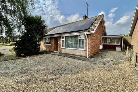 3 bedroom semi-detached bungalow for sale, Windsor Avenue, Holbeach