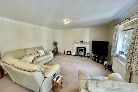 4 bedroom chalet for sale, Pullman Court, Spalding