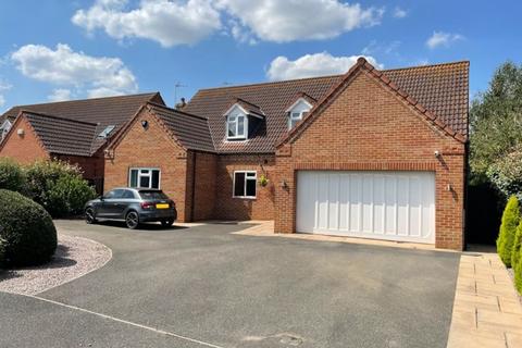 4 bedroom chalet for sale, Pullman Court, Spalding