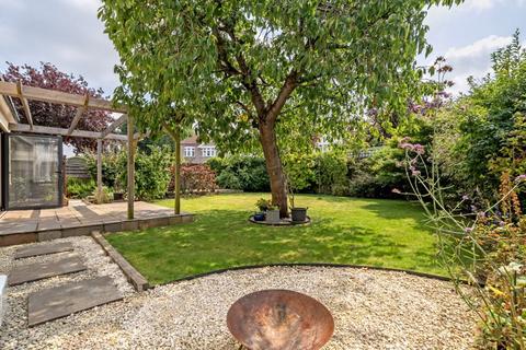 50 Brooklands Avenue, Sidcup, DA15 7PJ