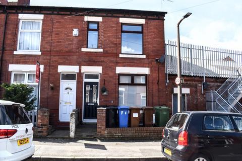 1 bedroom in a house share to rent, Broadhurst Street, Stockport