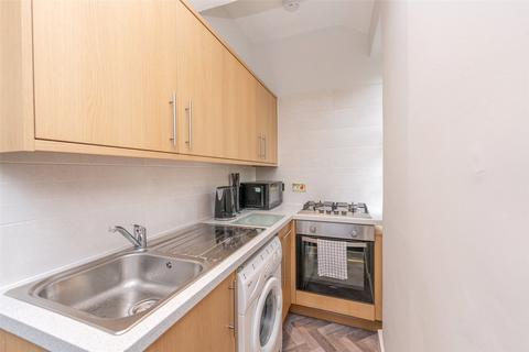 1 bedroom flat for sale, 7/5 Chalmers Buildings, Edinburgh, EH3