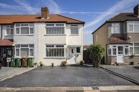 3 bedroom end of terrace house for sale, Old Farm Avenue, Sidcup, DA15 8AN