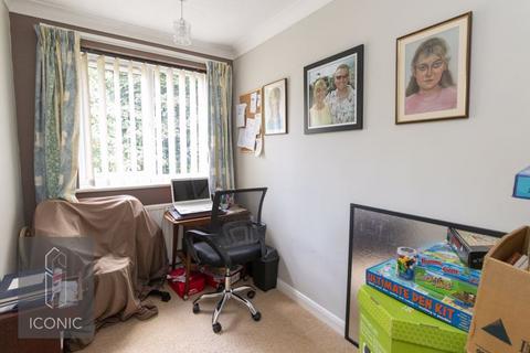 16 Cameron Green, Taverham, Norwich, NR8 6UA