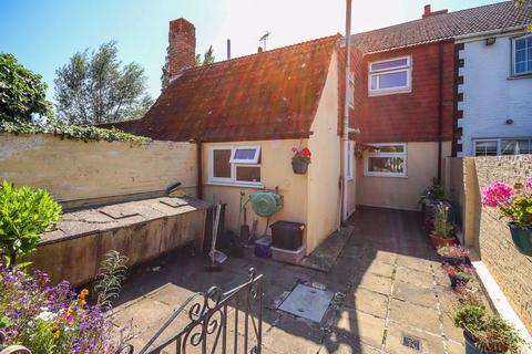 2 bedroom terraced house for sale, East Stourmouth