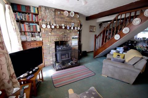 2 bedroom terraced house for sale, East Stourmouth