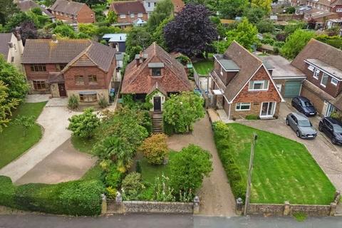 4 bedroom property for sale, Church Lane, Upper Beeding