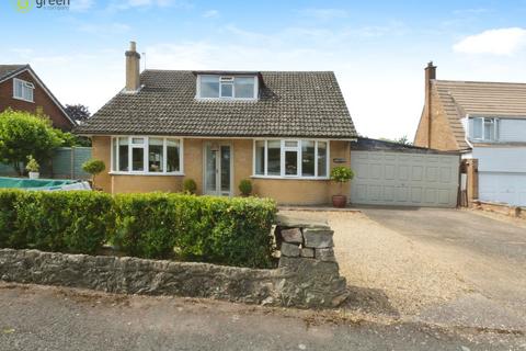 4 bedroom bungalow for sale, Chestnut Lane, Tamworth B79