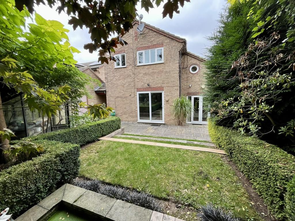 Rear Garden6