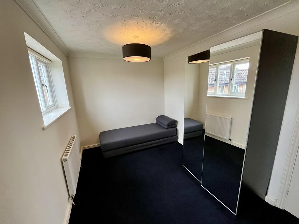 Bedroom2