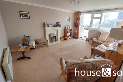 2 bedroom apartment for sale, Elizabeth Court, Grove Road, East Cliff, Bournemouth, BH1