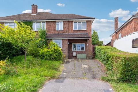 11 Chapmans Crescent, Chesham, HP5 2QU