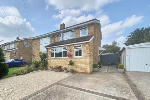 3 bedroom semi-detached house for sale, Brantwood Rise, Banbury