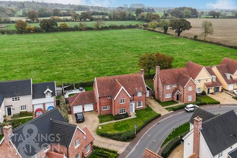 5 bedroom detached house for sale, Broomefield Road, Stoke Holy Cross, Norwich