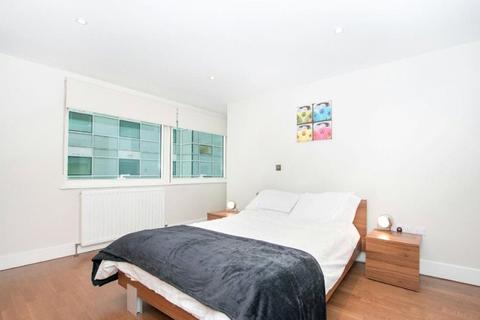 1 bedroom apartment for sale, Crawford Building, Aldgate E1