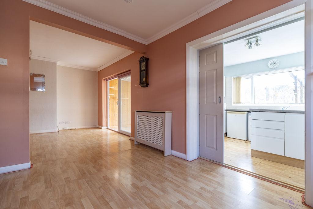 Dining area/lounge