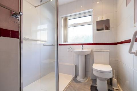2 bedroom bungalow for sale, Shenley Road, Bletchley, Milton Keynes